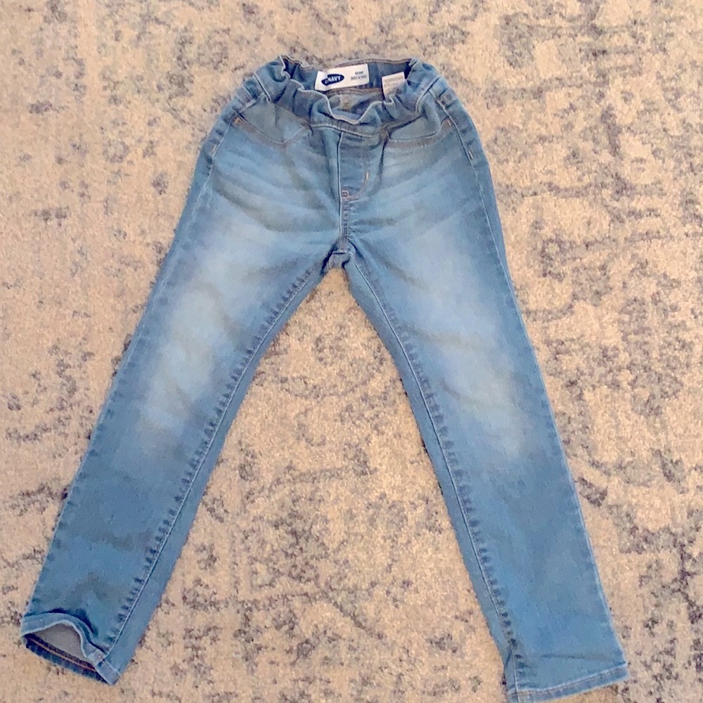 Girl’s Size 6/7 skinny jeans